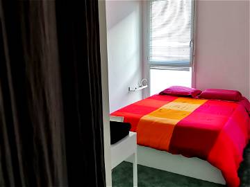 Roomlala | Kleines, Komfortables Zimmer In Der Nähe Des Bahnhofs