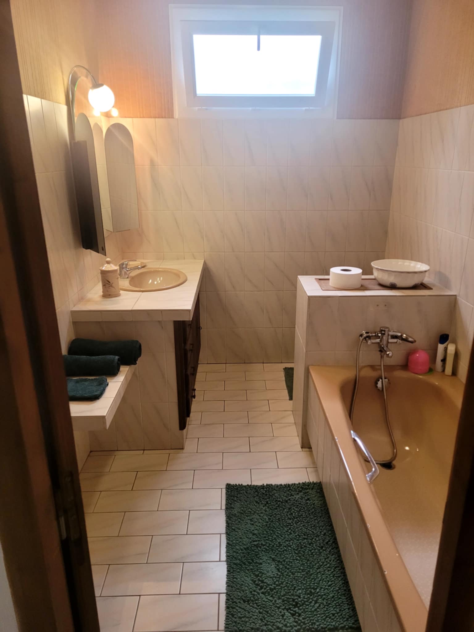 Ganz Haus Louchats 549294