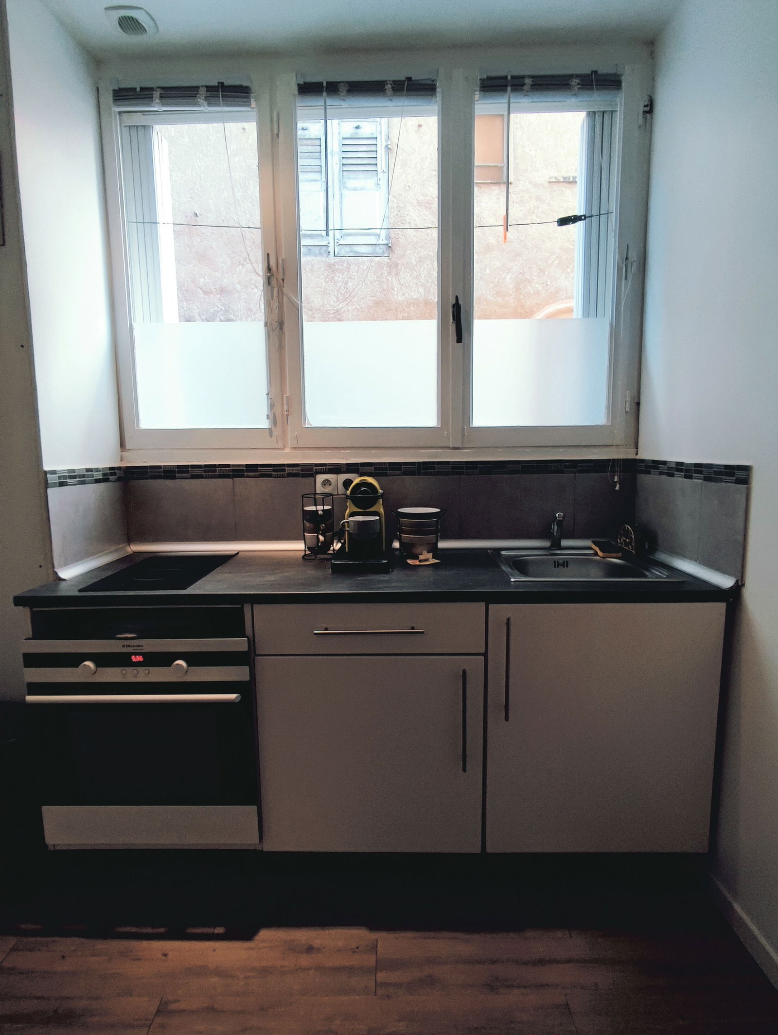 Oberoende Studio Riez 256609