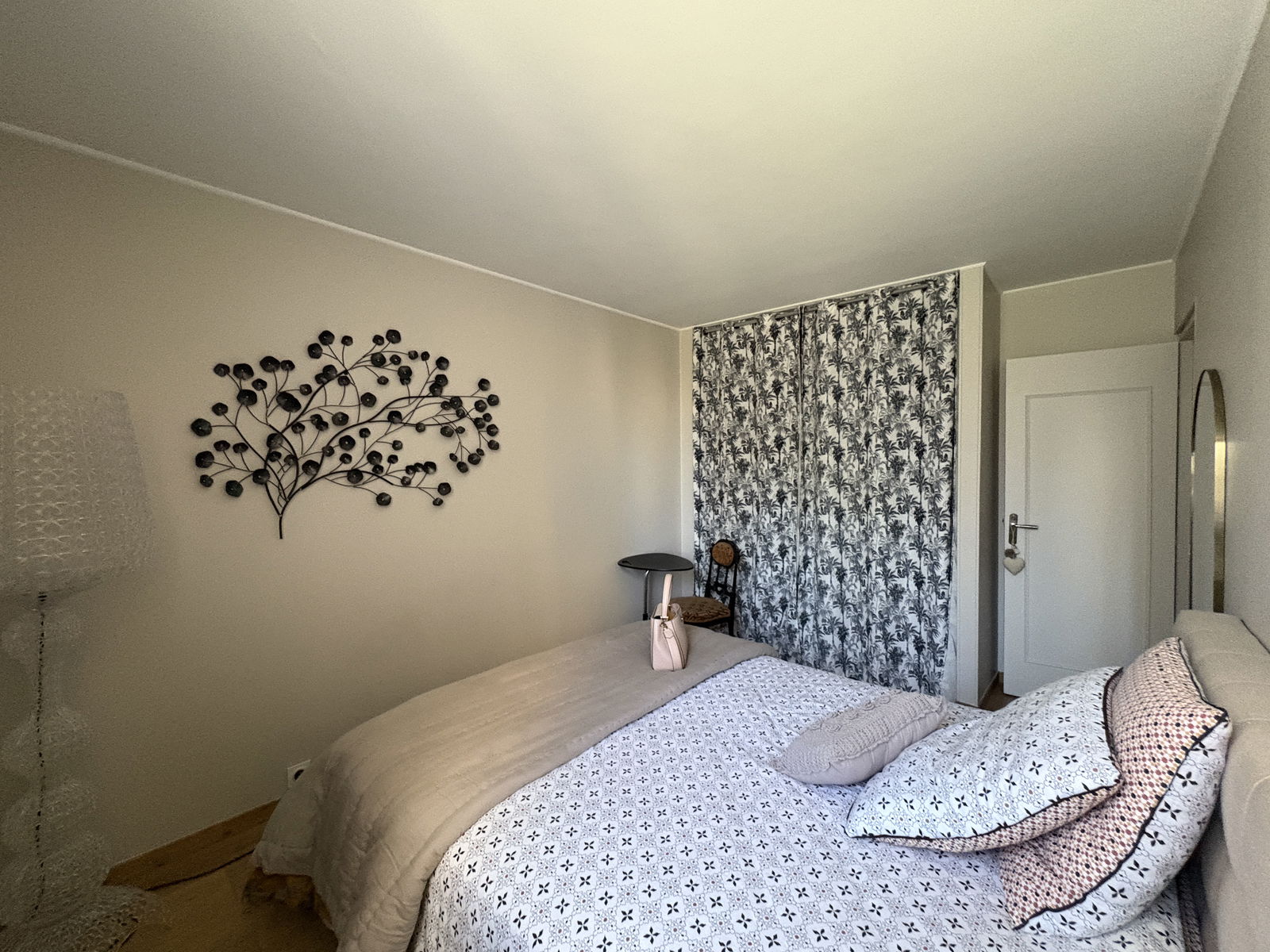 Tuisverblyf Guyancourt 582611