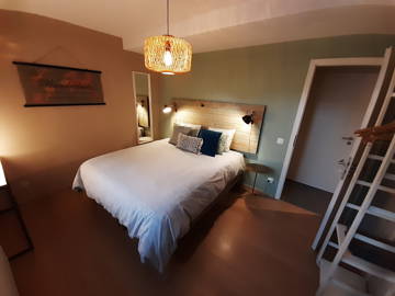 Roomlala | Komfortable Und Diskrete Wohnung. Tag Oder Nacht