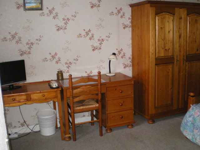 Kolokation Tours 17950