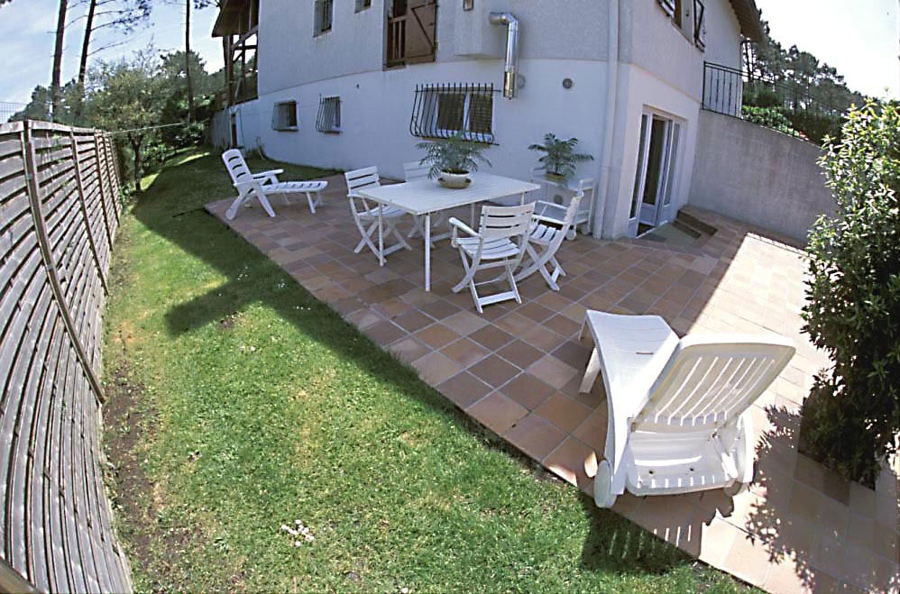 Unabhängiges Studio Capbreton 46045