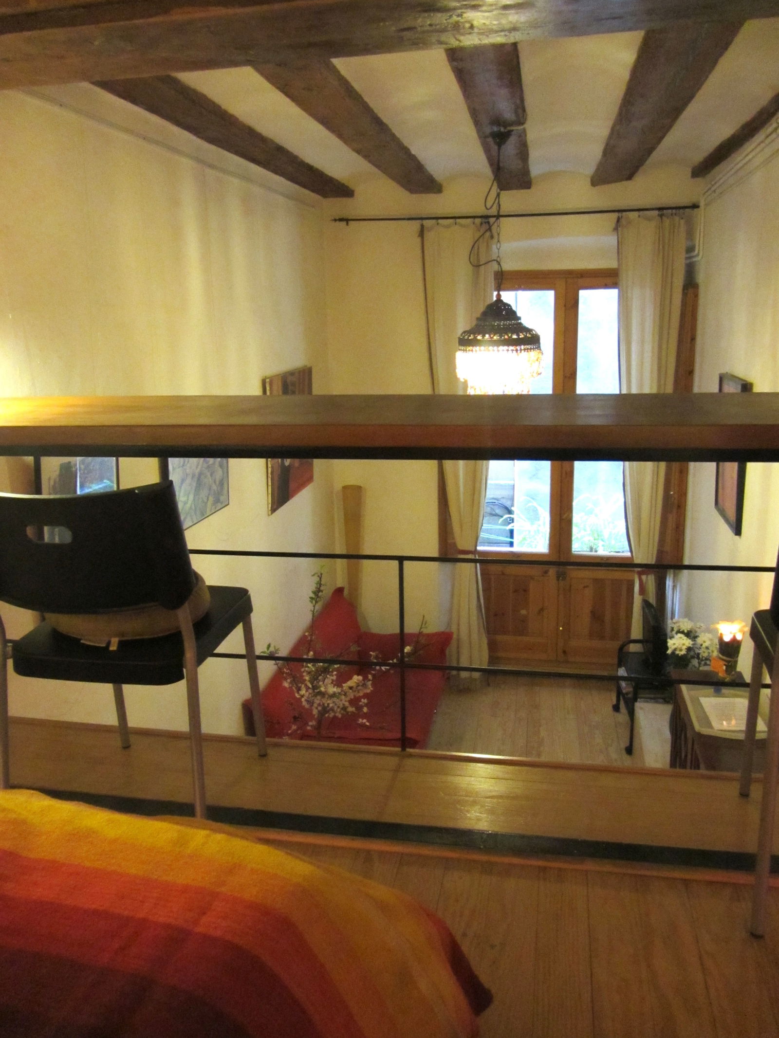 Unabhängiges Studio Barcelona 92040