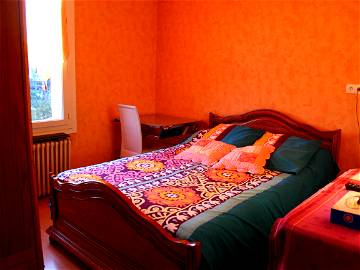 Roomlala | Komfortables, Möbliertes Zimmer - Gastfamilie