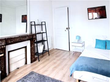 Roomlala | Komfortables Und Warmes Zimmer – 15 M² – PA19