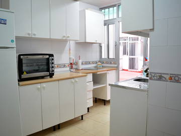 Roomlala | Komfortowy Apartament w Triana - Sewilla