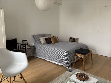 Roomlala | Komfortowy i jasny pokój w domu prywatnym