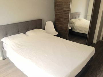 Roomlala | Komfortowy pokój w mieszkaniu współdzielonym w Paryżu