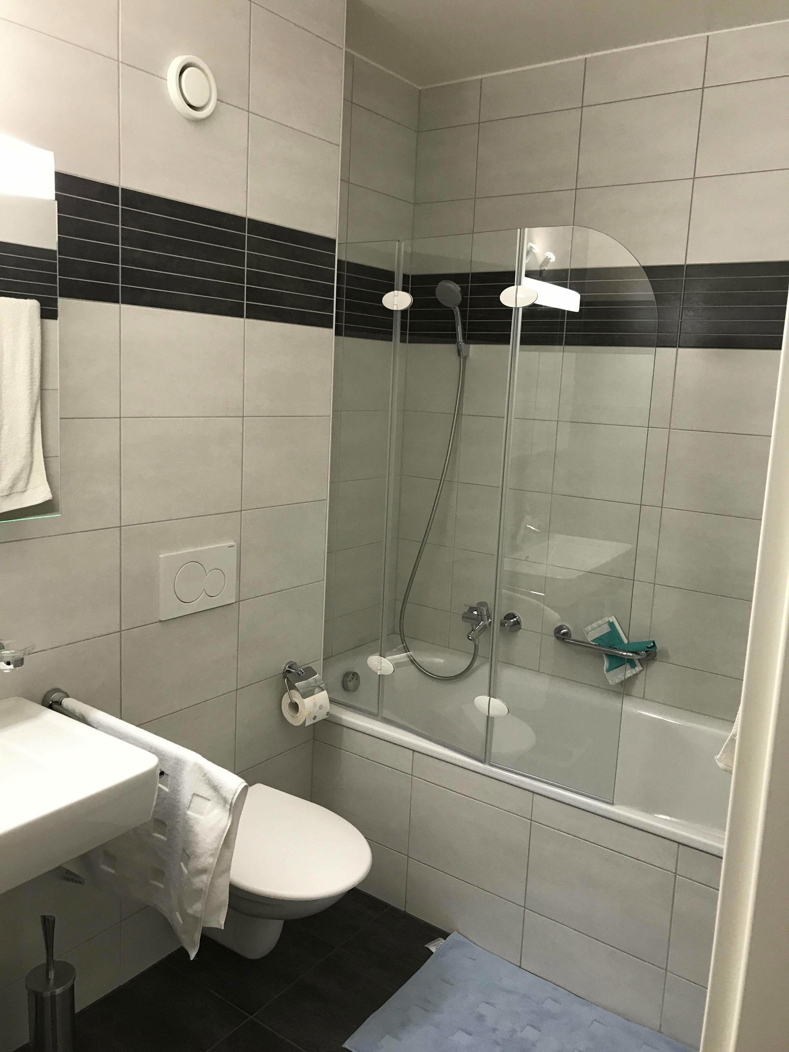 Homestay Saint-Sulpice 228073