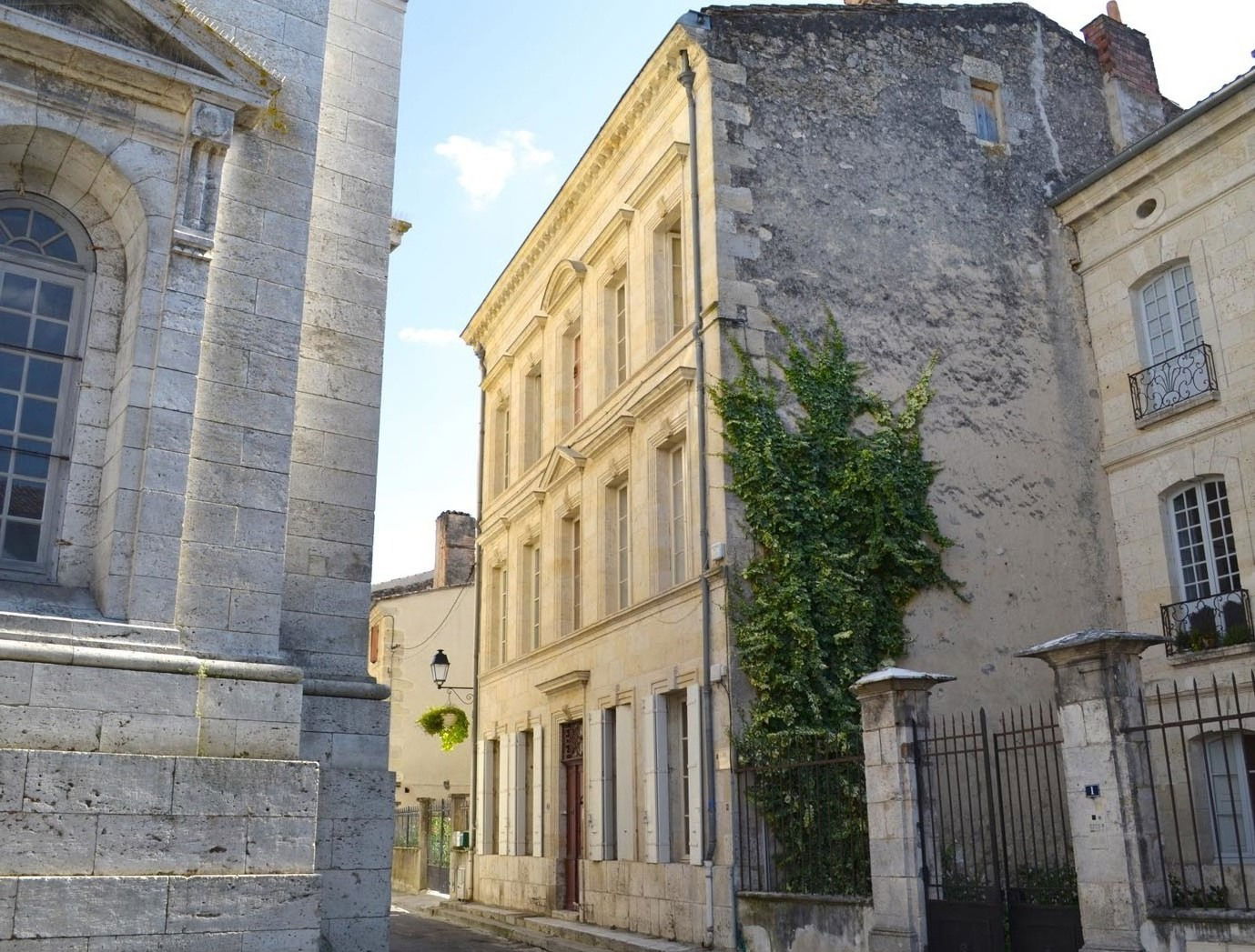 Gastekamers Nérac 83435