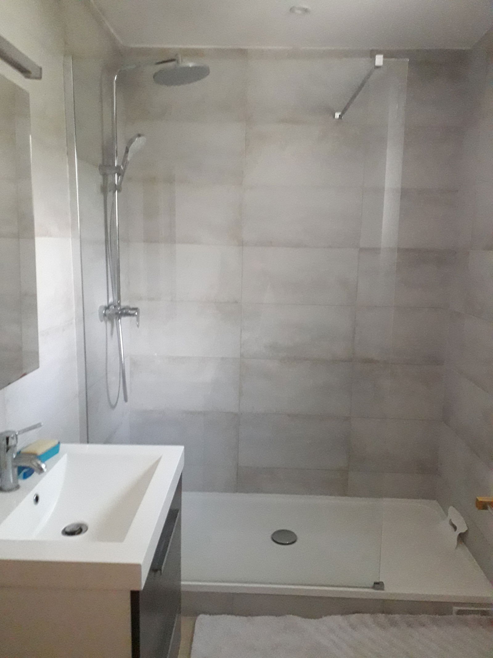 Gastfamilie Osny 251030