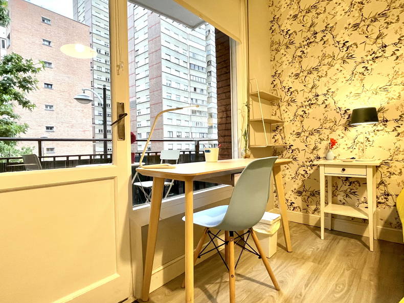 Quedarse En Casa Bilbo 202914-4