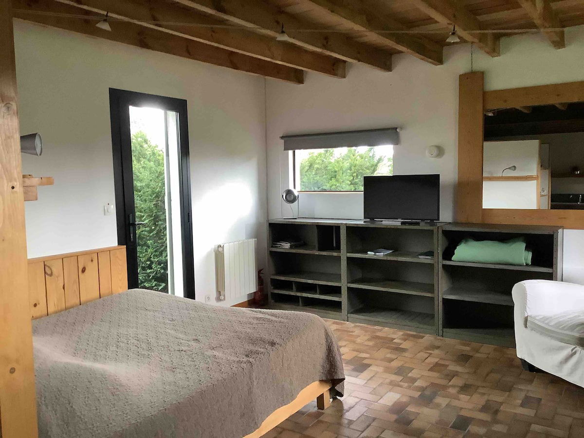 Unabhängiges Studio Lorris 93866