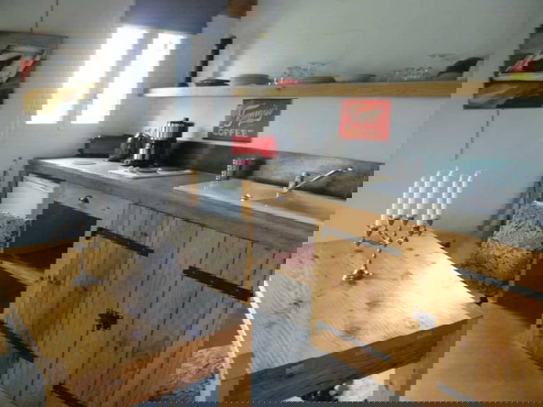 Entire Home Lorris 93866-2