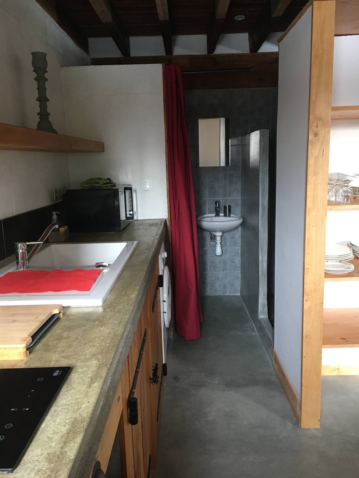 Independent Studio Lorris 93866