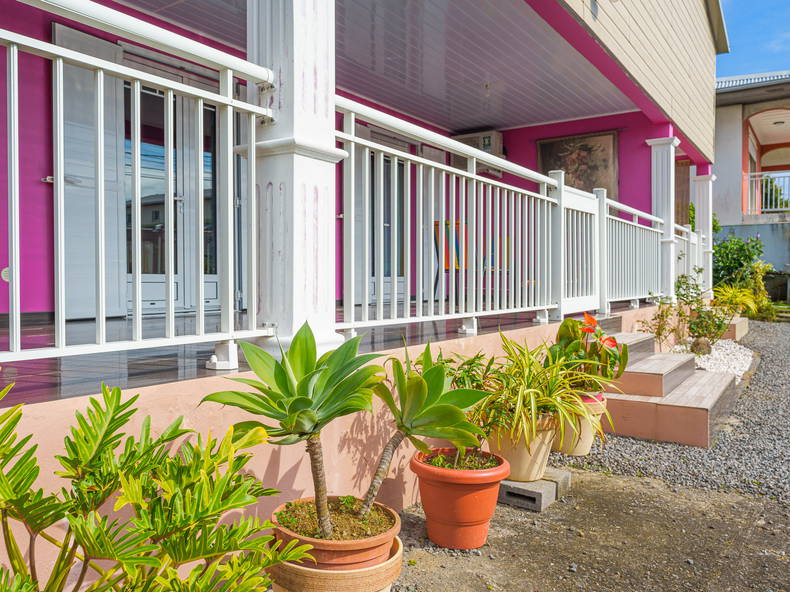 Entire Home Ste Suzanne 251681-1