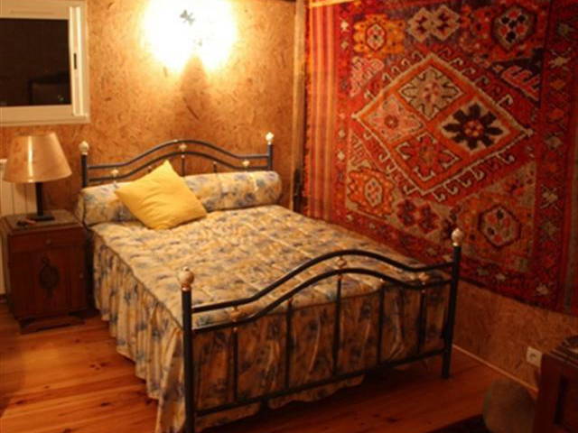 Chambres D'hôtes Ambernac 66863-3