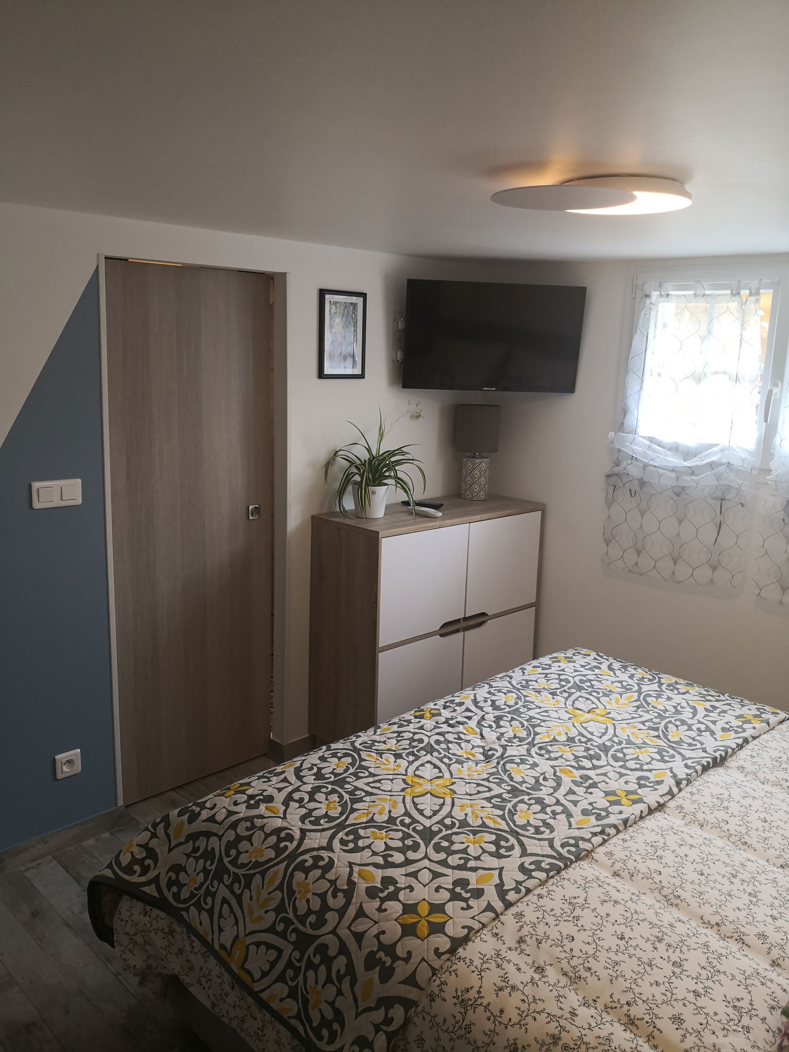 Estudio Independiente Chasseneuil-du-Poitou 251321