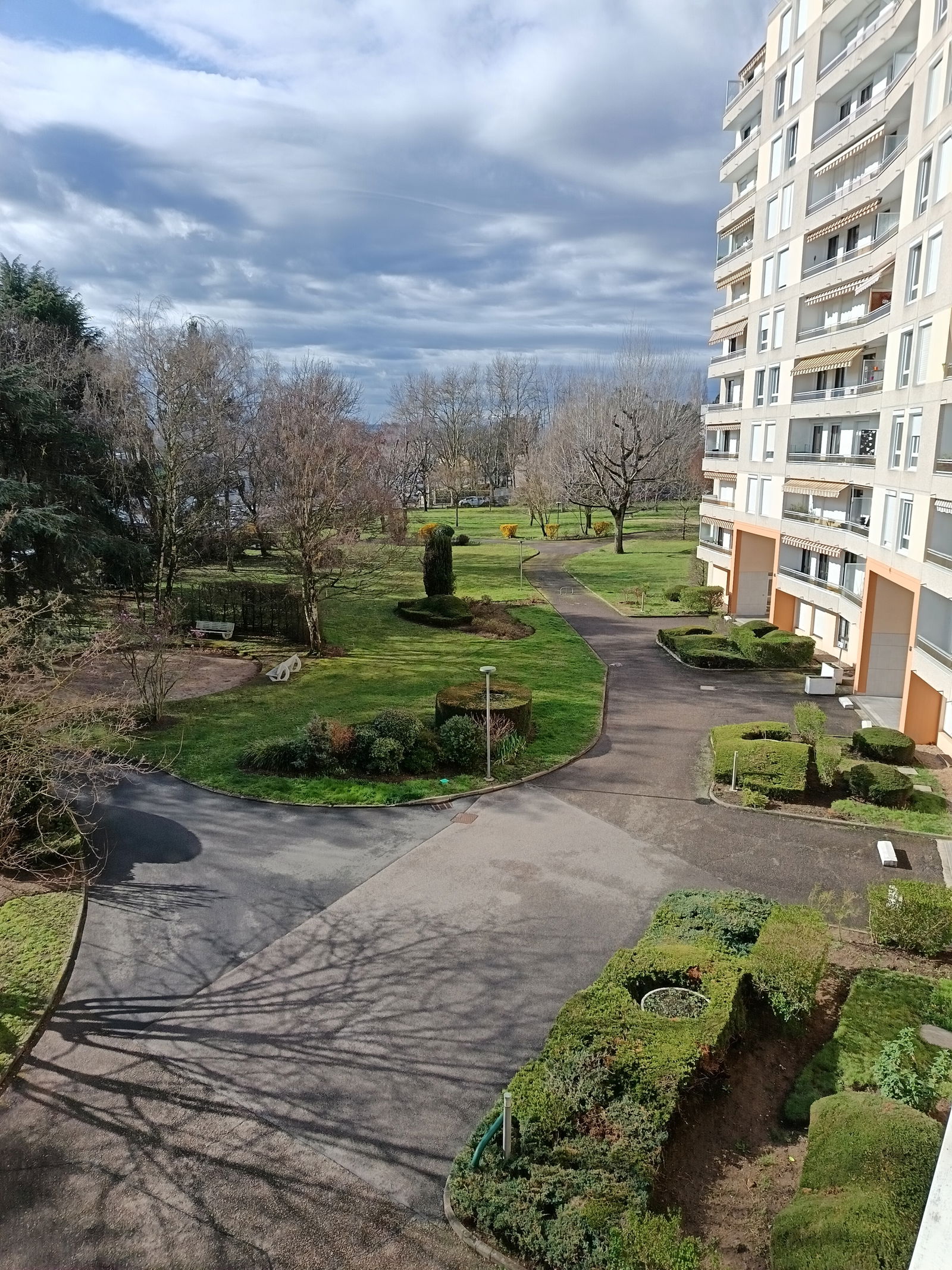 Homestay Roanne 70247