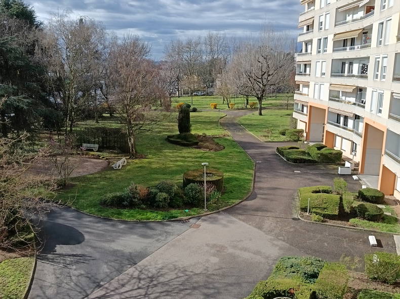 Homestay Roanne 70247-5