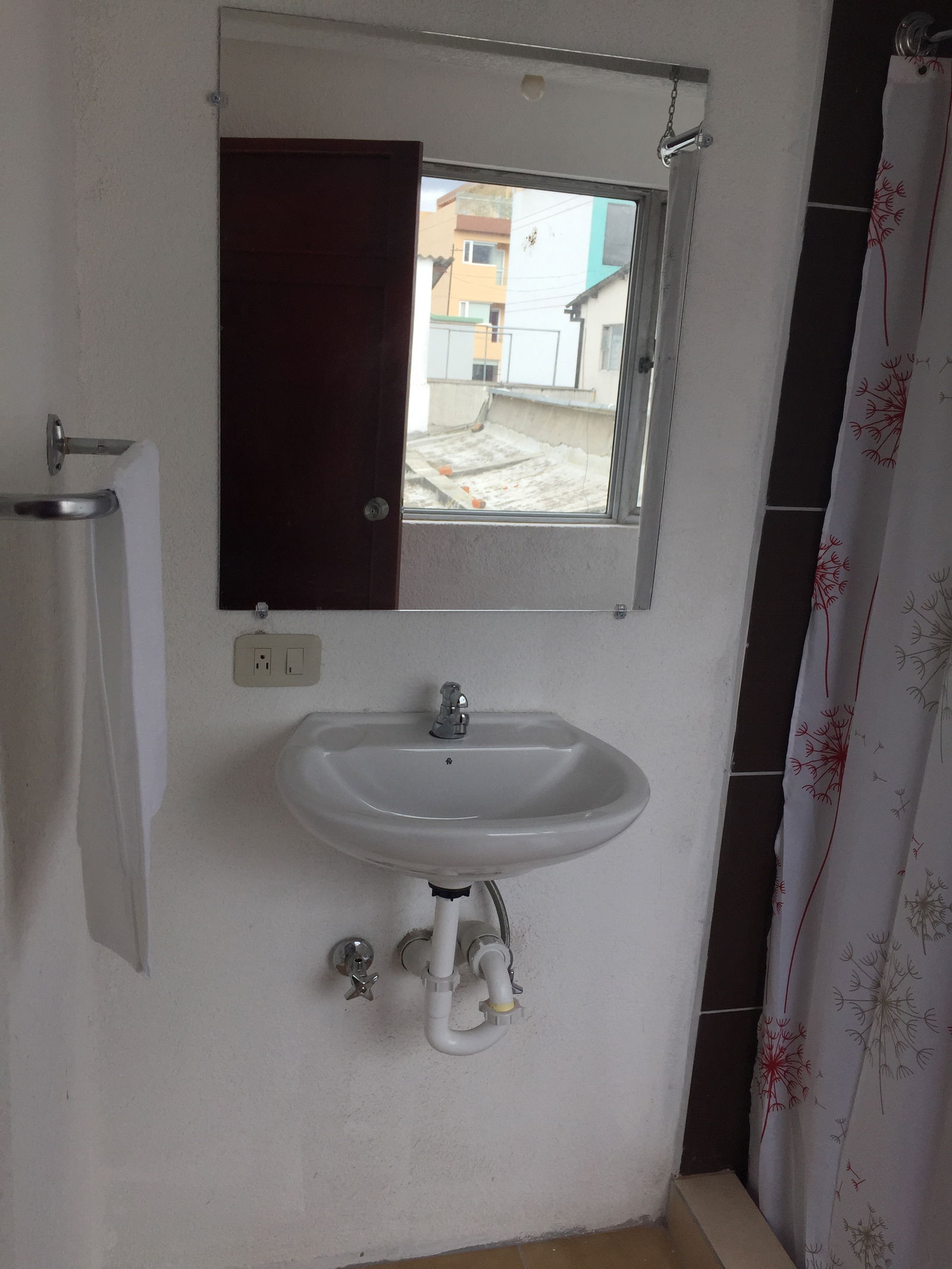 Homestay Quito 220129