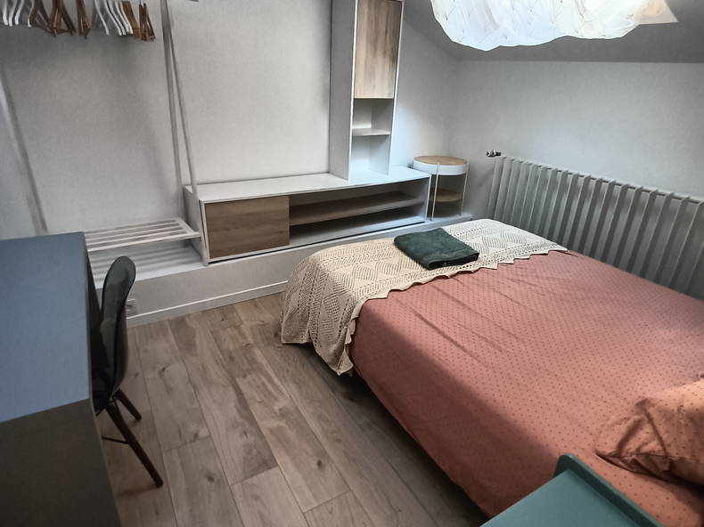 Toda La Casa Villeurbanne 86563-5