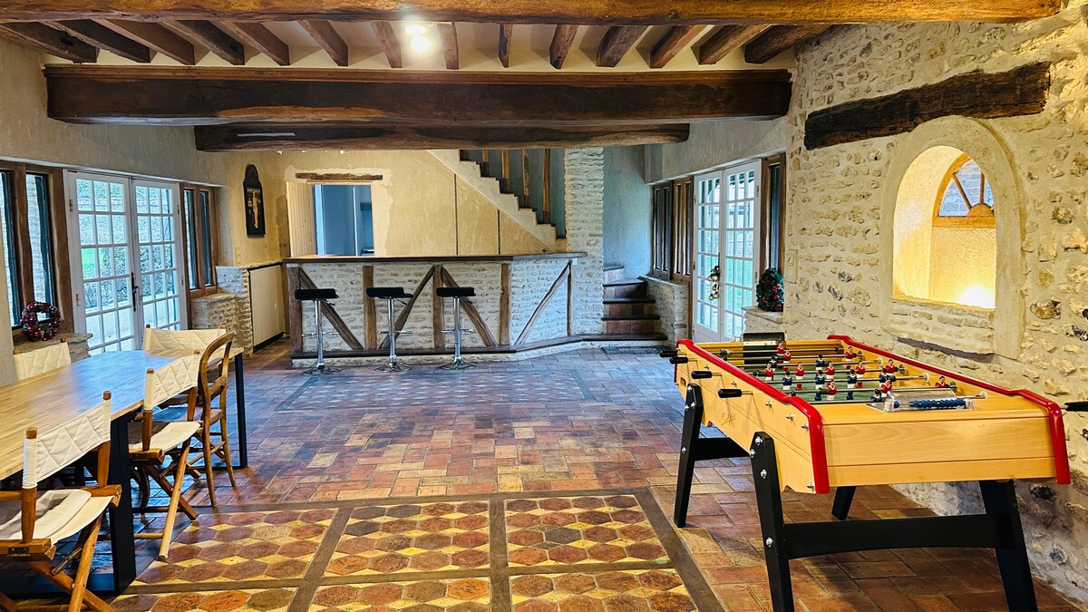 Casa Inteira Le Plessis-Hébert 662356