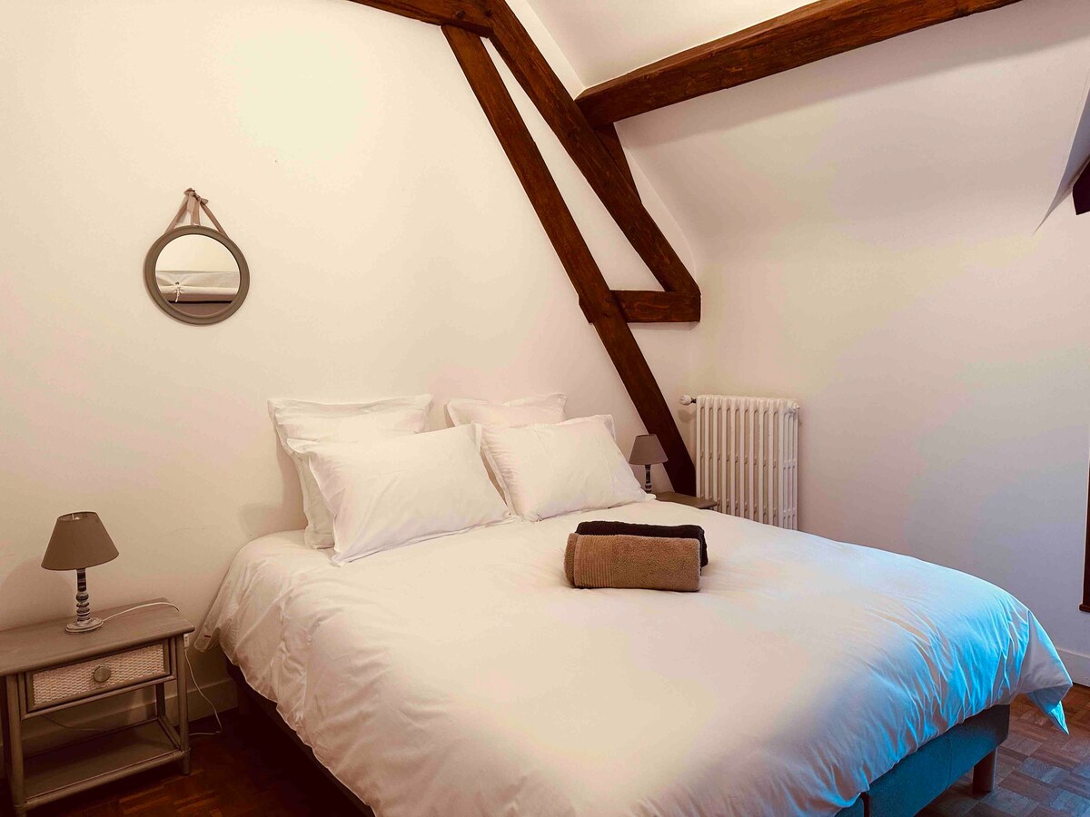 Hela Huset Le Plessis-Hébert 662356