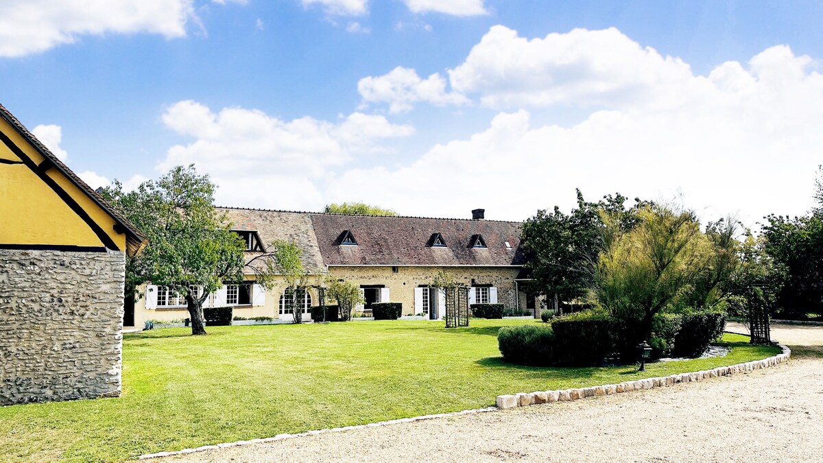 Cały Dom Le Plessis-Hébert 662356