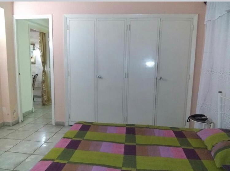 Quedarse En Casa La Habana 232235