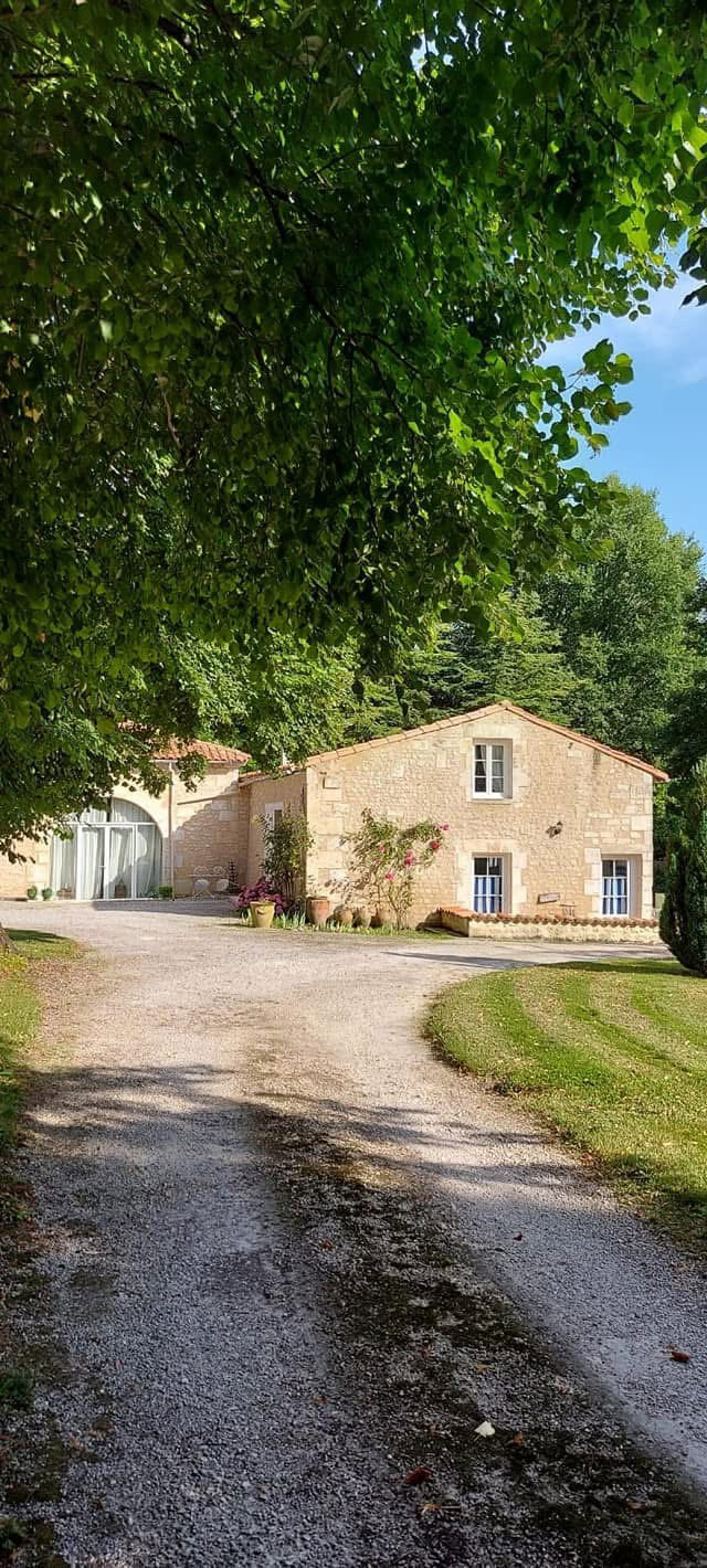 Chambre Chez L'habitant Saint-Martial-de-Vitaterne 667964