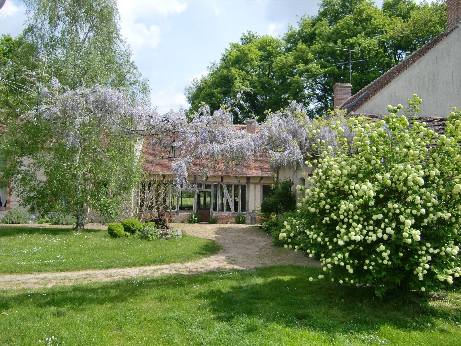 Oberoende Studio Châtenoy 164261