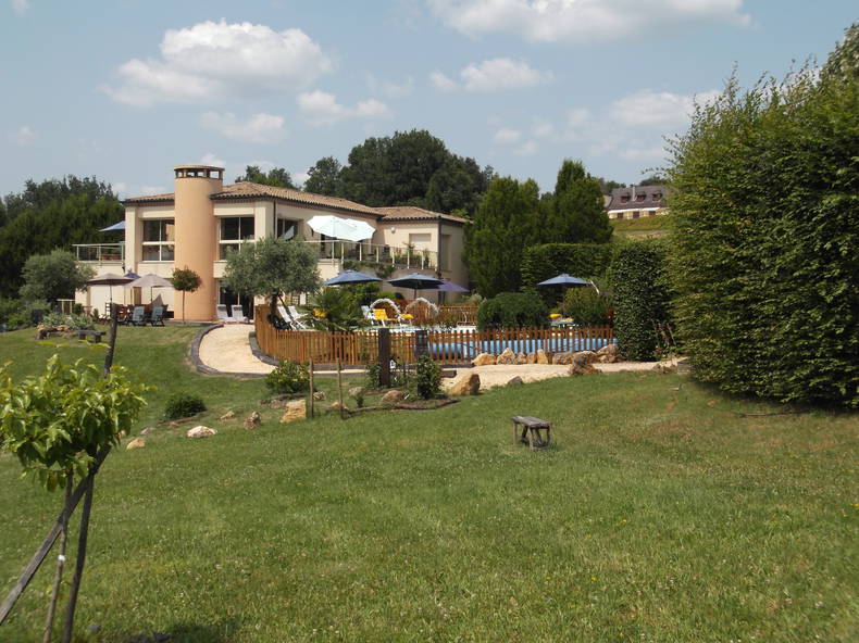 Logement Entier Simeyrols 64328-2