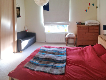 Roomlala | Ładny, cichy pokój dwuosobowy w wiosce niedaleko Bristolu
