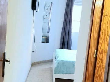 Roomlala | Ładny pokój do wynajęcia