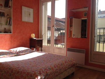 Roomlala | Ładny pokój do wynajęcia w mieszkaniu