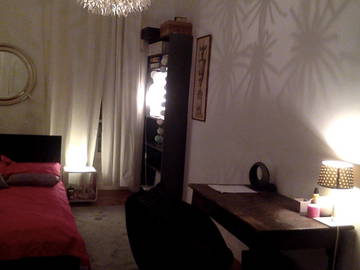 Roomlala | Ładny pokój w dużym mieszkaniu 