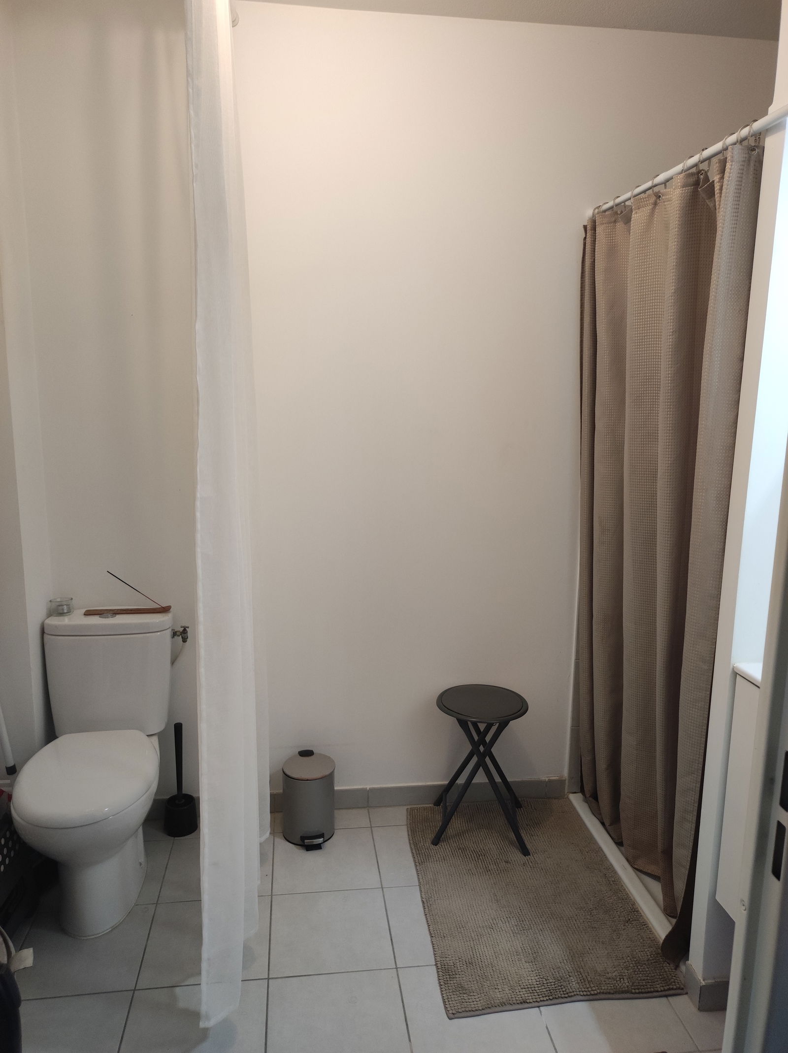 Oberoende Studio Écully 577321