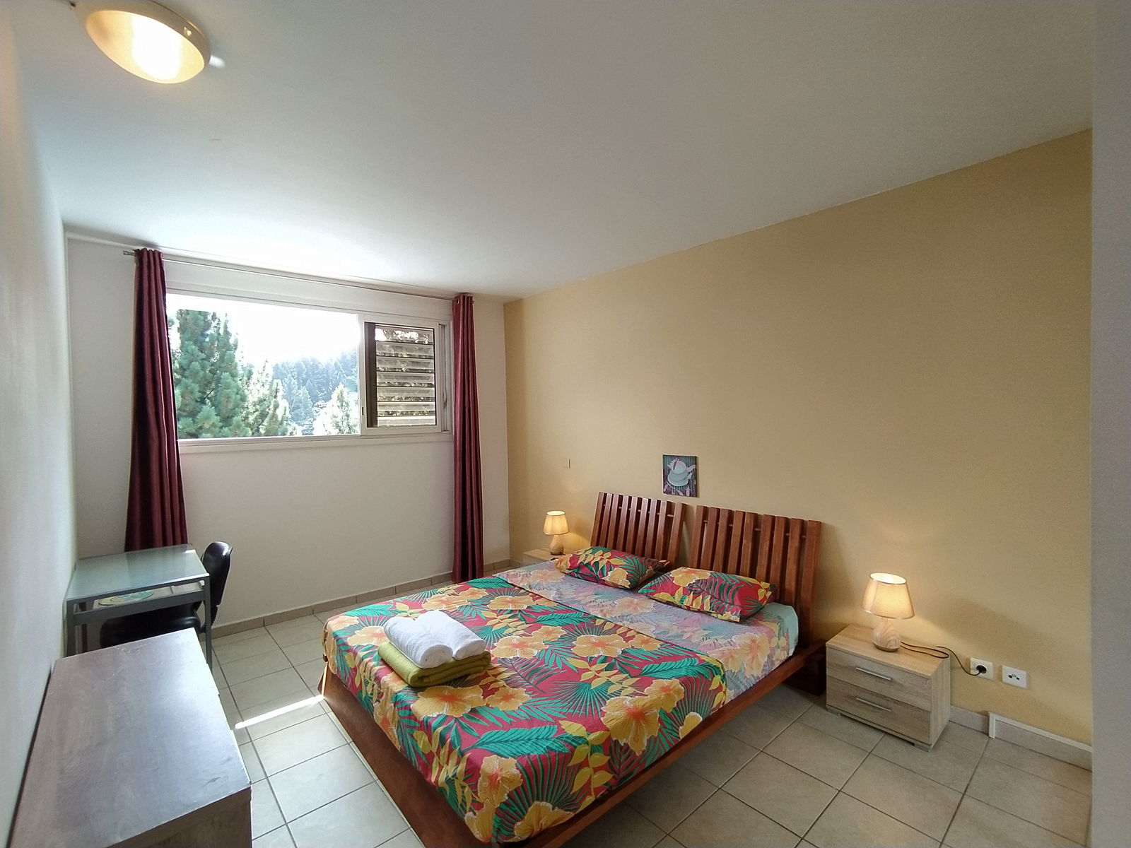 Oberoende Studio Puna'auia 250212