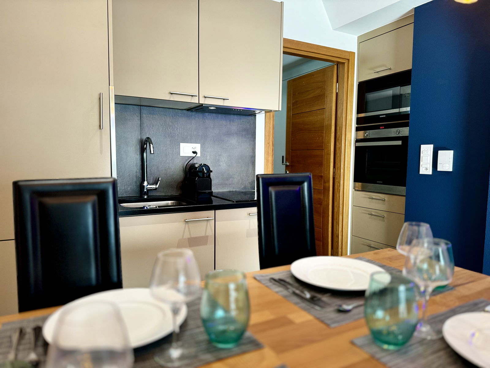 Oberoende Studio Veytaux 434443