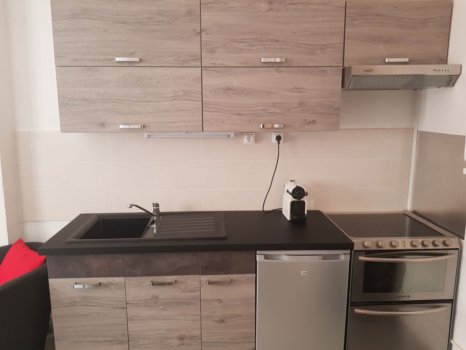 Hela Huset Salon-de-Provence 478977