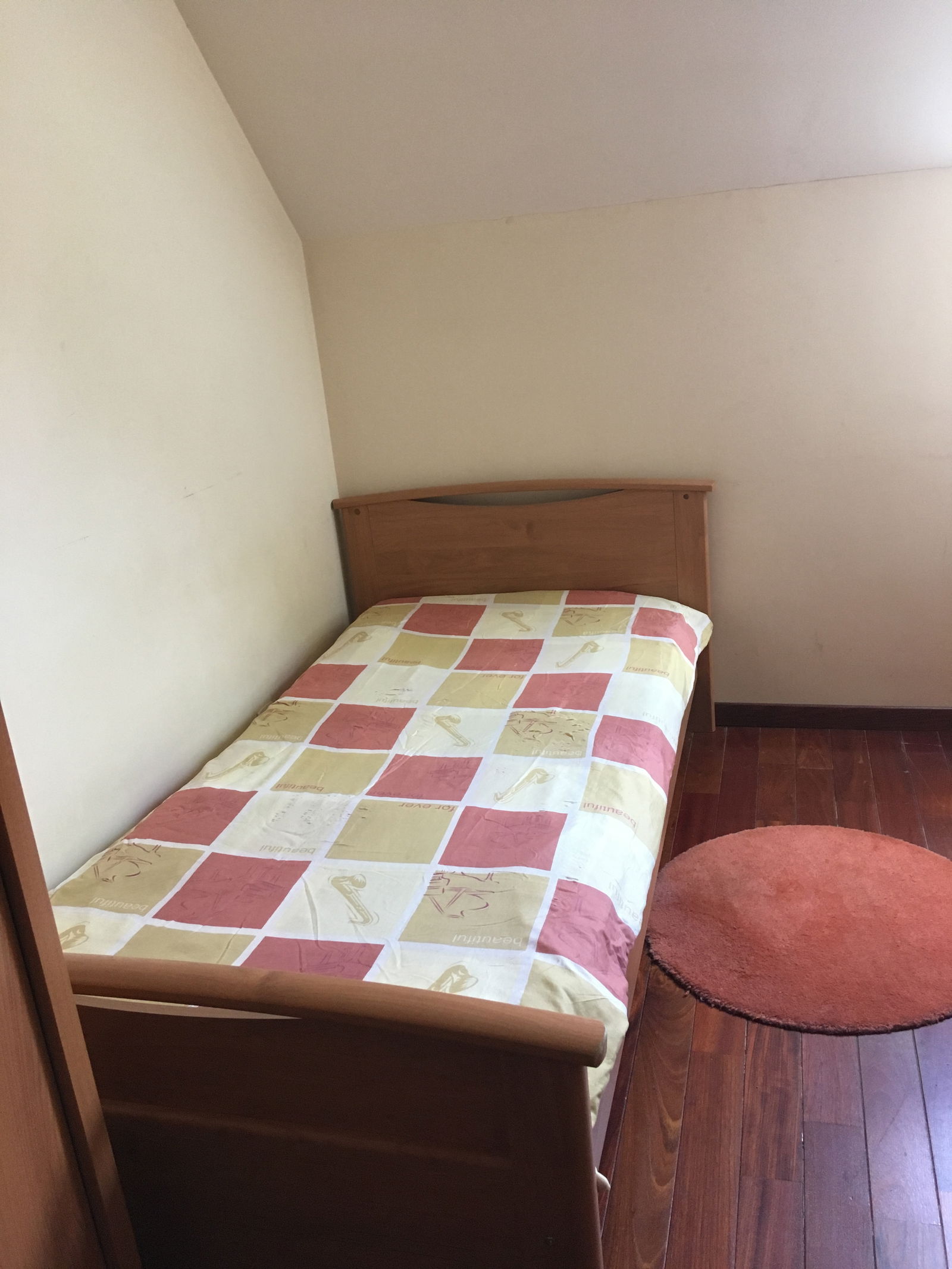 Homestay Nesles-la-Montagne 225854