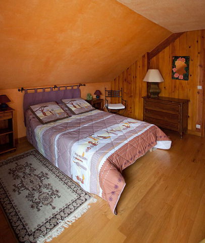 Gästezimmer Saint-Laurent-de-Muret 18835