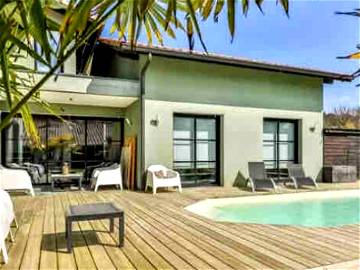 Roomlala | Landes ocean architect villa rental for 8 people