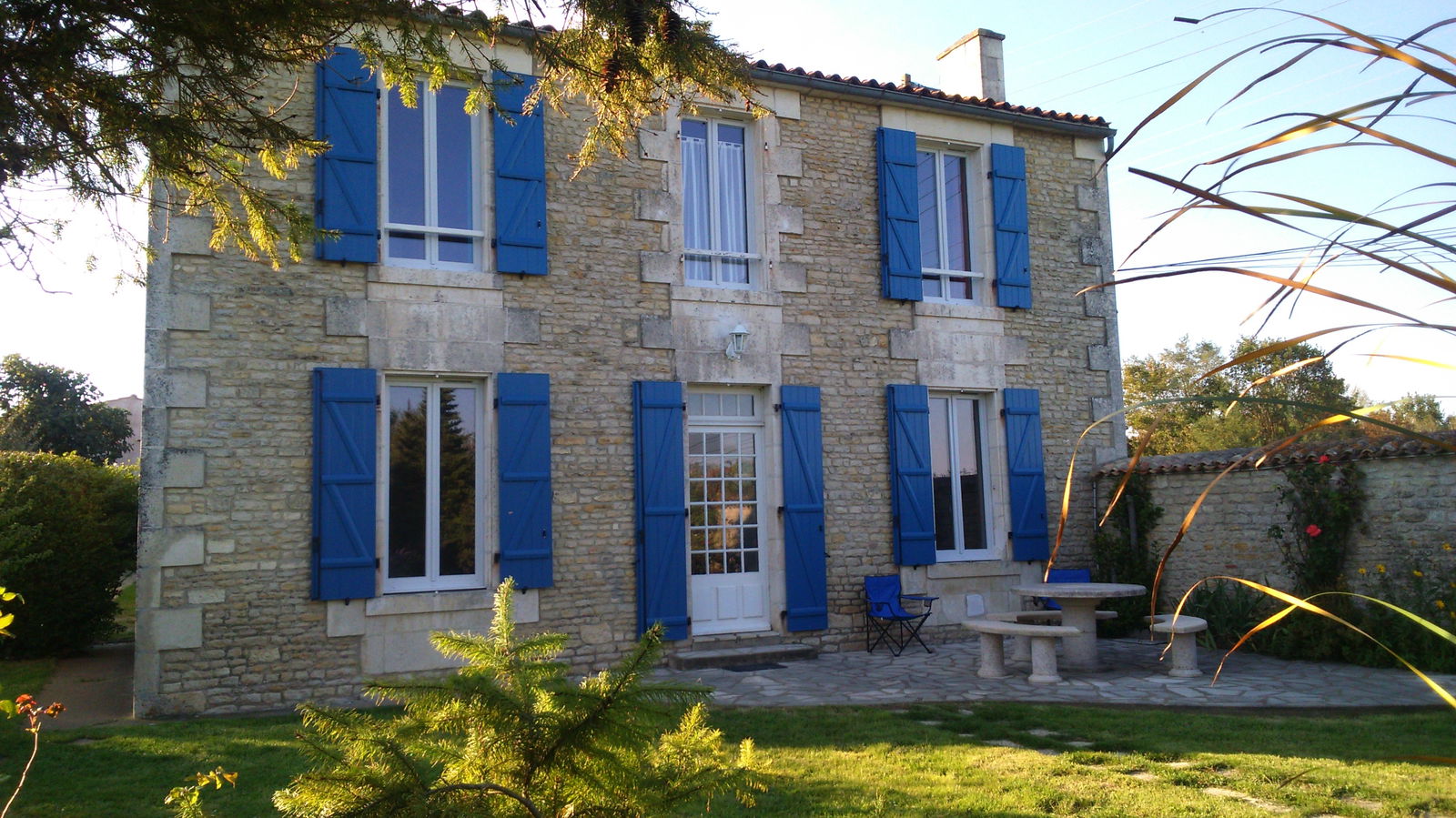 Entire Home Liez 163885