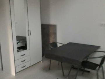 Homestay Angers 212693-4