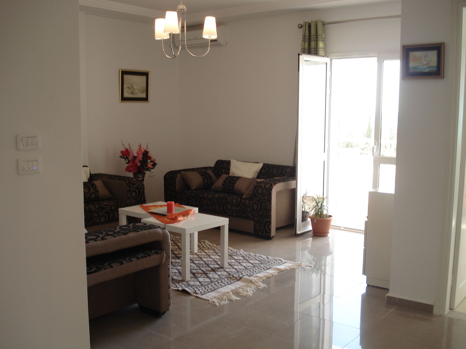 Independent Studio Tunis 234485