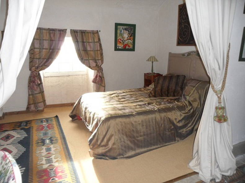 Entire Home Mèze 134289-1