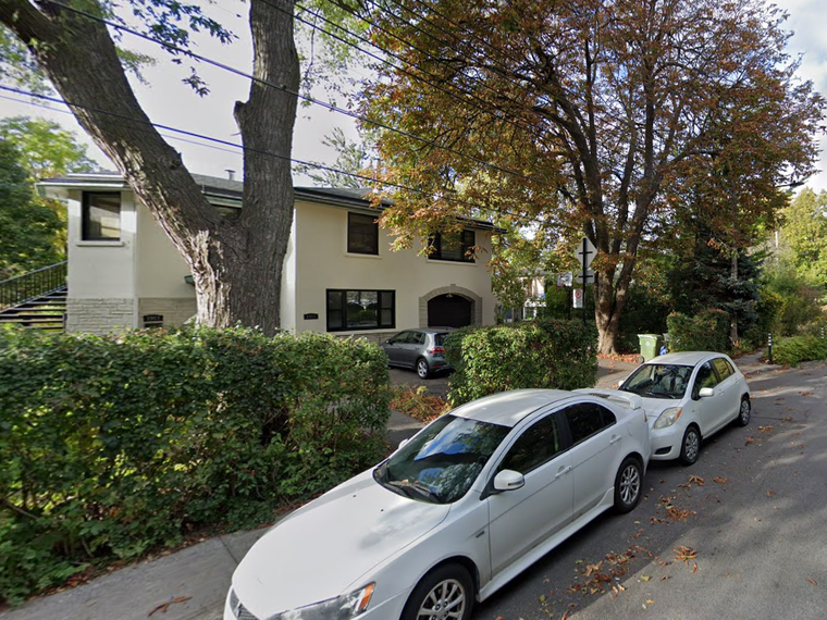 Colocação Montréal 629138